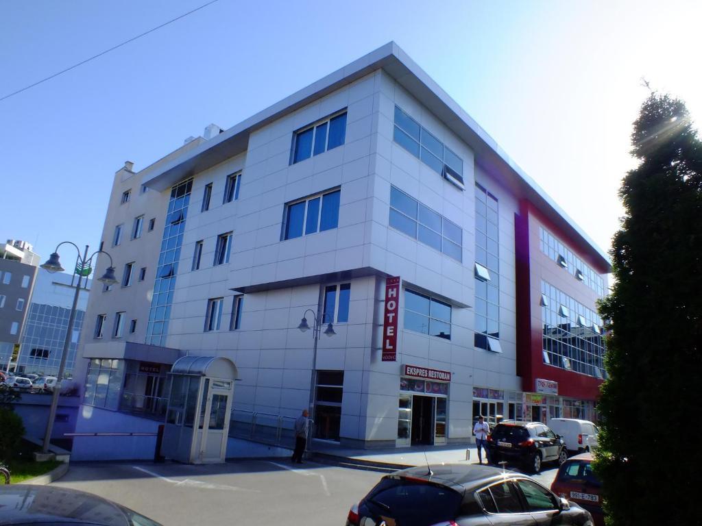 Hotel Vidovic بانيا لوكا المظهر الخارجي الصورة